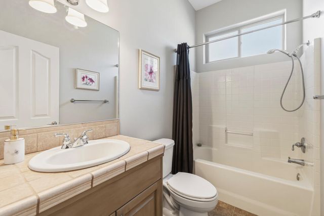 4818 Grosbeak Drive, Klamath Falls, OR 97601