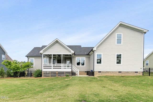 245 Beckwith Avenue, Clayton, NC 27527