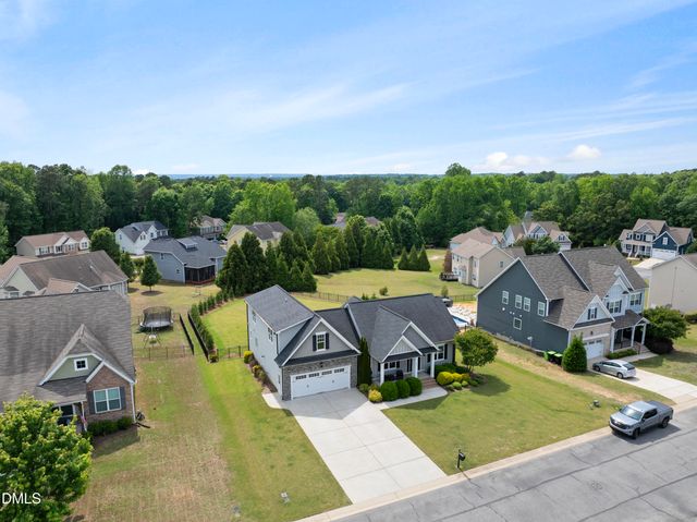 245 Beckwith Avenue, Clayton, NC 27527