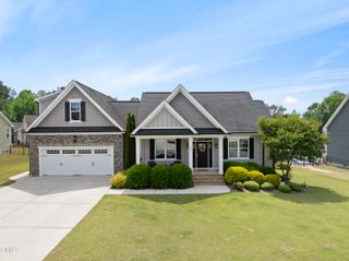 245 Beckwith Avenue, Clayton, NC 27527