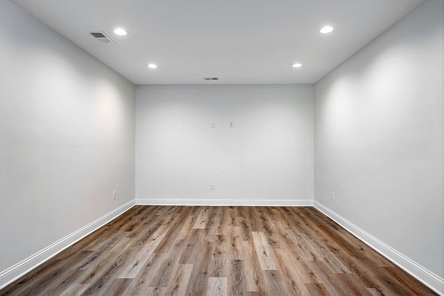 712 Azalea Lane, Versailles, KY 40383