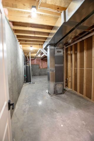 712 Azalea Lane, Versailles, KY 40383