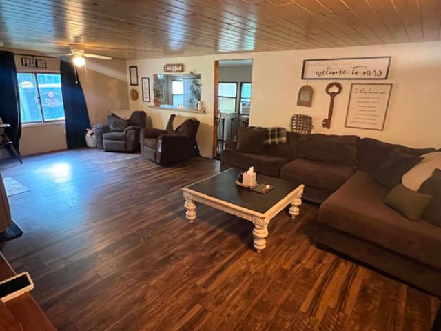 2080 Nina Drive, Harrison, MI 48625