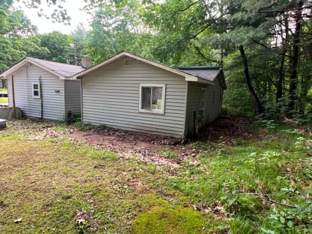 2080 Nina Drive, Harrison, MI 48625