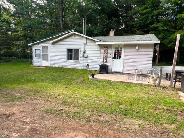 2080 Nina Drive, Harrison, MI 48625