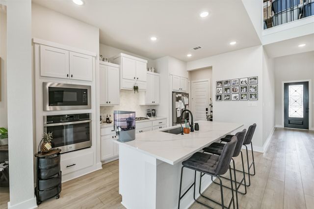 9243 Trimble Landing Drive, Tomball, TX 77375