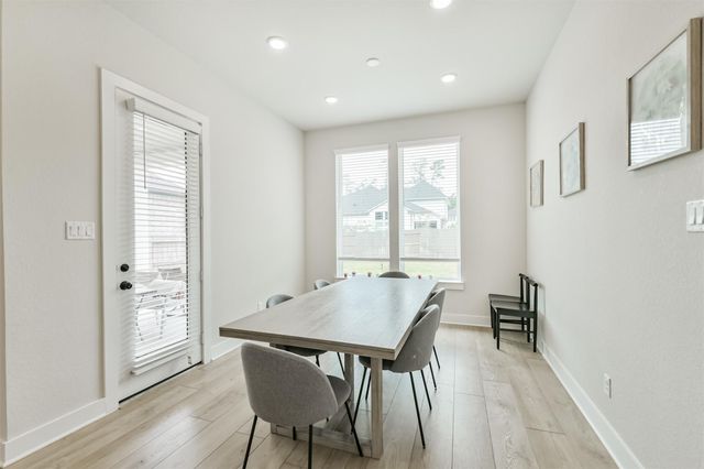 9243 Trimble Landing Drive, Tomball, TX 77375