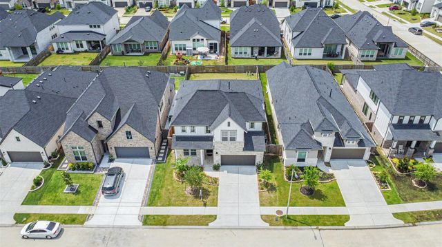 9243 Trimble Landing Drive, Tomball, TX 77375