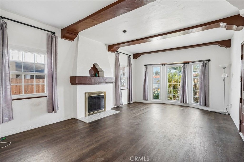 8319 S Van Ness Avenue, Inglewood, CA 90305 — photo 2