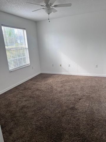 180 Cabana Way, Crestview, FL 32536