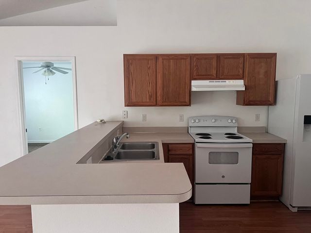 180 Cabana Way, Crestview, FL 32536