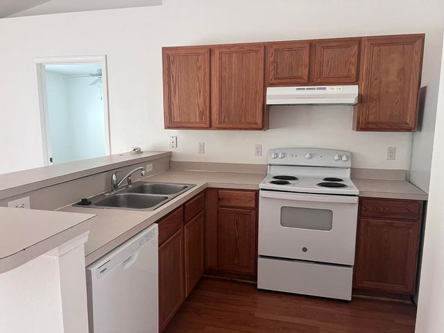 180 Cabana Way, Crestview, FL 32536