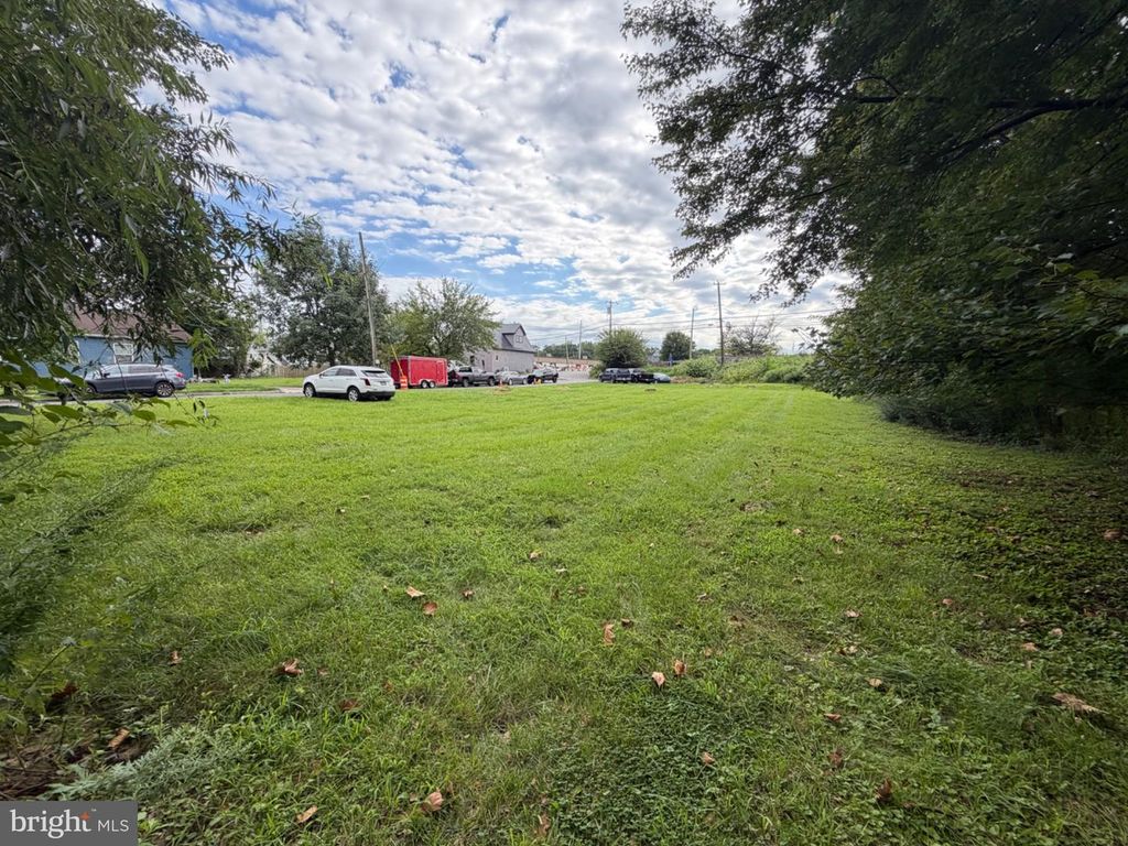 4 BELVUE TER, ASTON, PA 19014 — photo 3