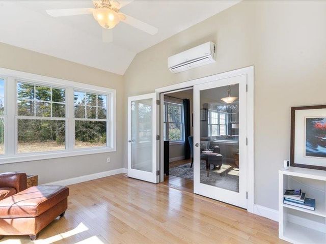 14 Tomasian Drive, Merrimack, NH 03054