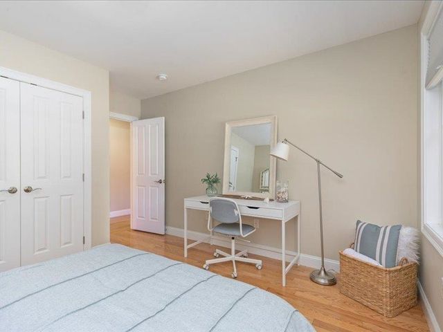 14 Tomasian Drive, Merrimack, NH 03054