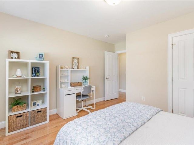 14 Tomasian Drive, Merrimack, NH 03054