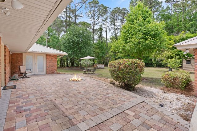1001 Poppell Drive, Darien, GA 31305