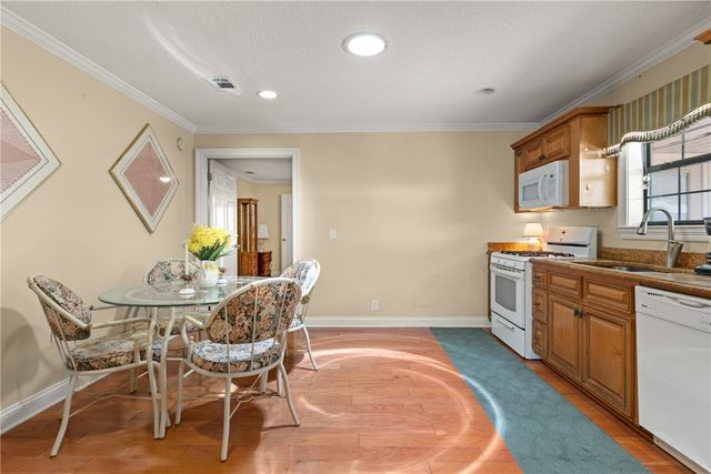 1001 Poppell Drive, Darien, GA 31305