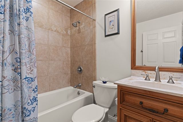 1001 Poppell Drive, Darien, GA 31305