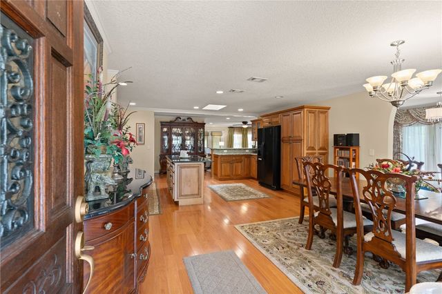 1001 Poppell Drive, Darien, GA 31305