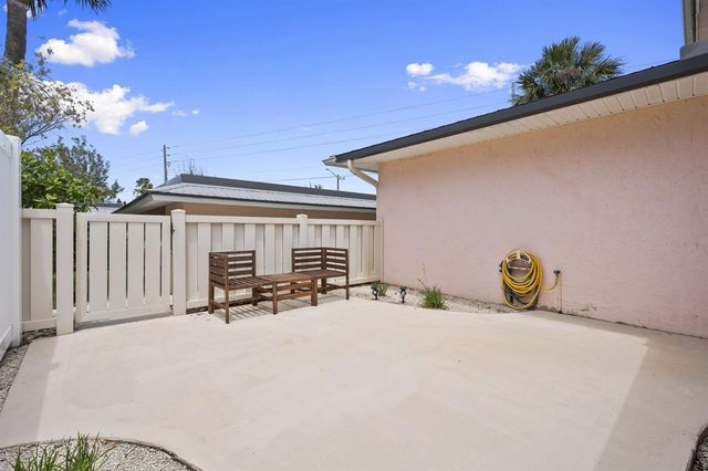 1772 Gulfstream Avenue C 2, Fort Pierce, FL 34949