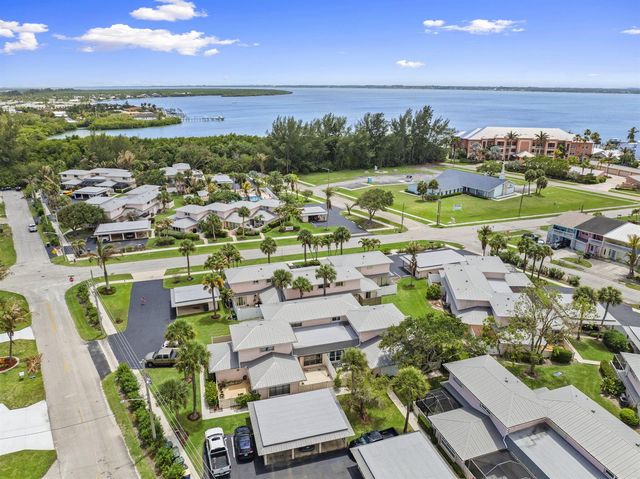 1772 Gulfstream Avenue C 2, Fort Pierce, FL 34949