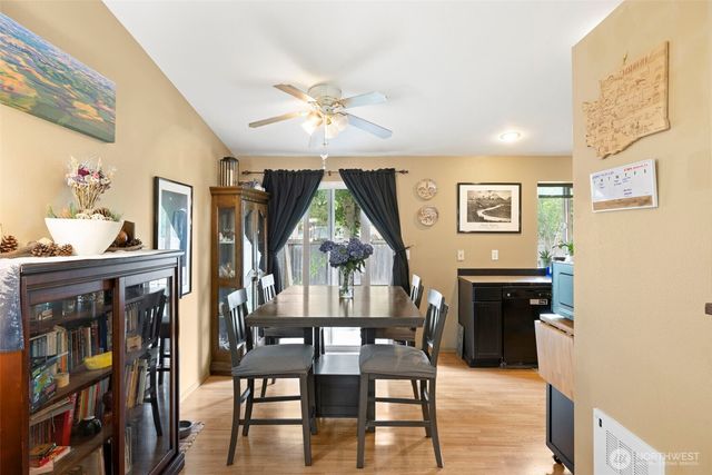 408 Amberwood Circle, Sultan, WA 98294