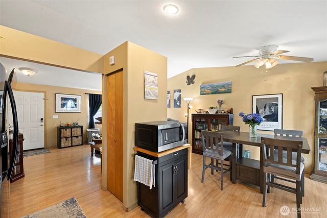 408 Amberwood Circle, Sultan, WA 98294