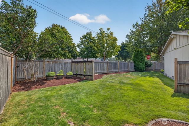 408 Amberwood Circle, Sultan, WA 98294