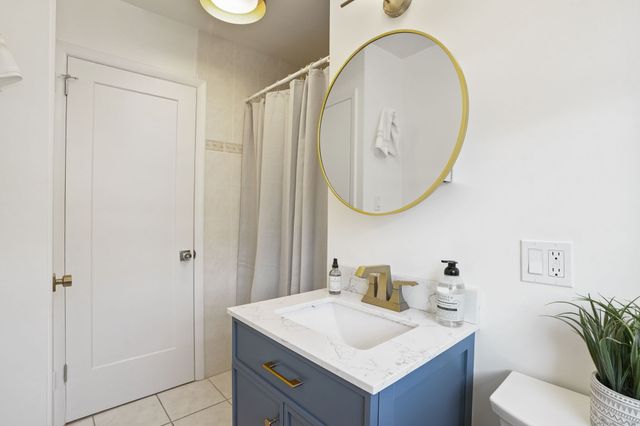 132 Toll House Lane, Fairfield, CT 06825