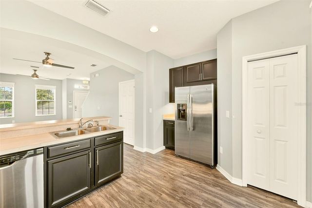 6905 TOWERING SPRUCE DRIVE, Riverview, FL 33578