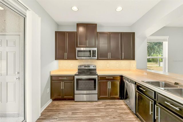 6905 TOWERING SPRUCE DRIVE, Riverview, FL 33578