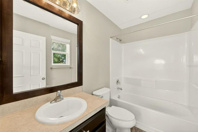 6905 TOWERING SPRUCE DRIVE, Riverview, FL 33578