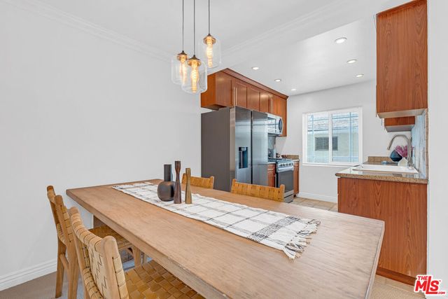 937 5th Street 9, Santa Monica, CA 90403