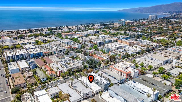 937 5th Street 9, Santa Monica, CA 90403