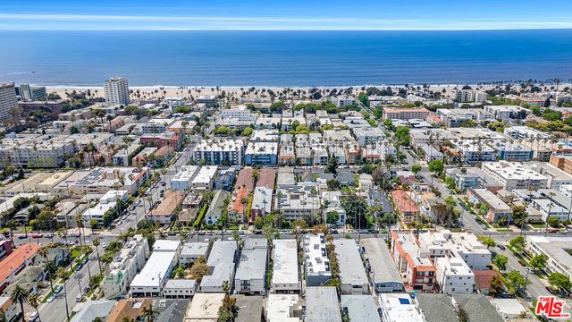 937 5th Street 9, Santa Monica, CA 90403