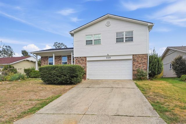1121 Briar Creek Road, Little Rock, AR 72211