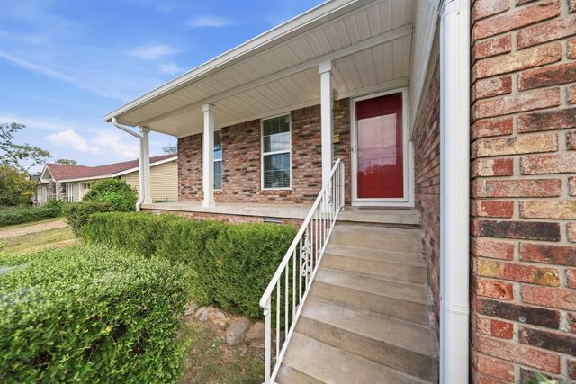 1121 Briar Creek Road, Little Rock, AR 72211