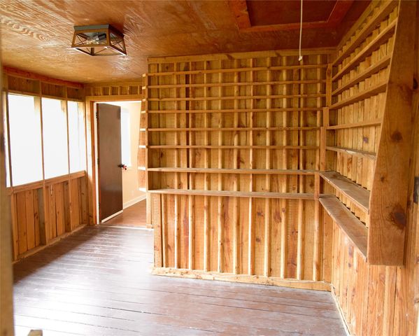 7518 Fm 442 Road, Boling, TX 77420