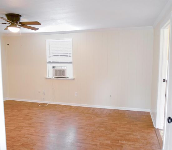 7518 Fm 442 Road, Boling, TX 77420
