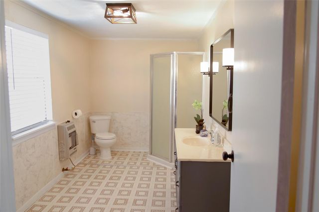 7518 Fm 442 Road, Boling, TX 77420