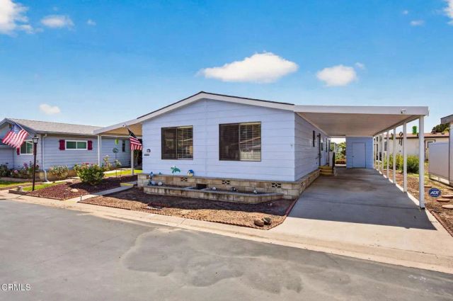 81 Poinsettia Gardens Drive, Ventura, CA 93004