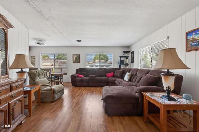 81 Poinsettia Gardens Drive, Ventura, CA 93004