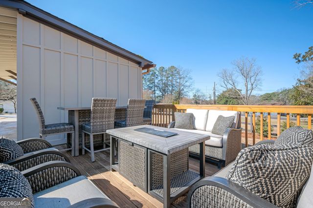 2018 Nancy Circle SE, Smyrna, GA 30080