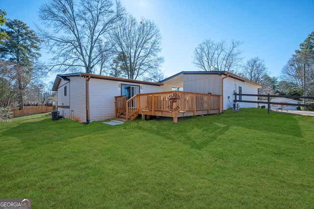 2018 Nancy Circle SE, Smyrna, GA 30080