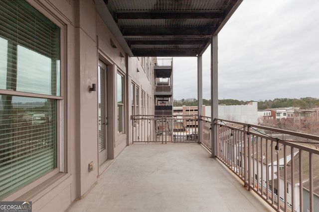 360 CHAMBERS Street 208, Woodstock, GA 30188