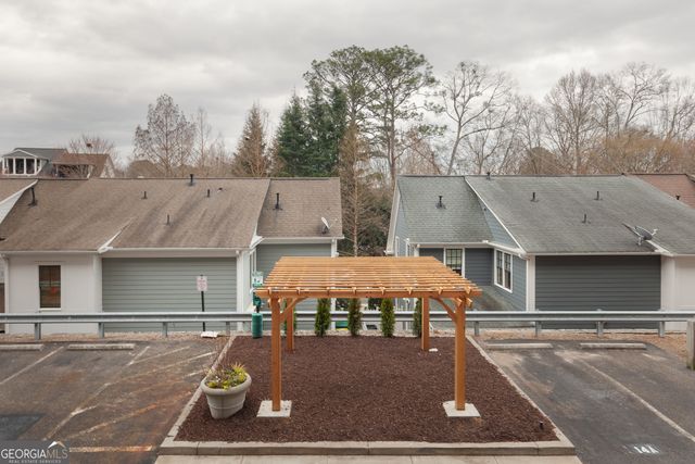360 CHAMBERS Street 208, Woodstock, GA 30188