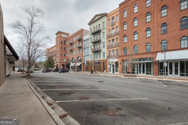 360 CHAMBERS Street 208, Woodstock, GA 30188