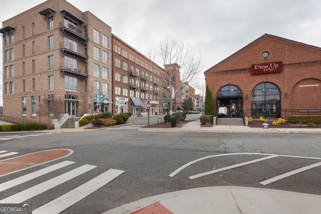 360 CHAMBERS Street 208, Woodstock, GA 30188