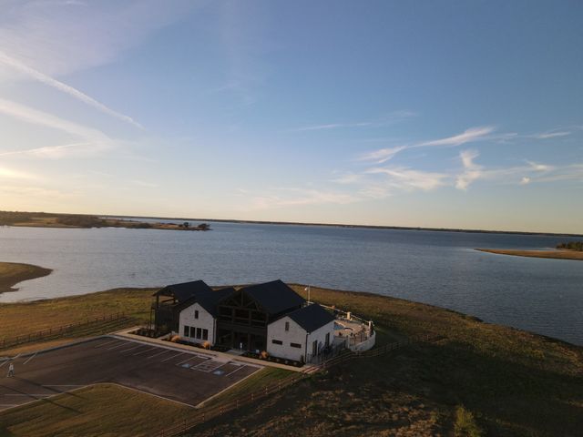 533 Timberland Heights, Windom, TX 75492